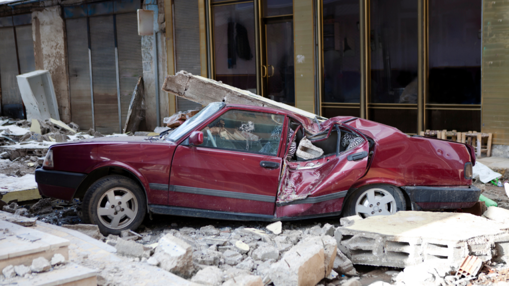 Deprem Anında Arabadaysak Ne Yapmalıyız